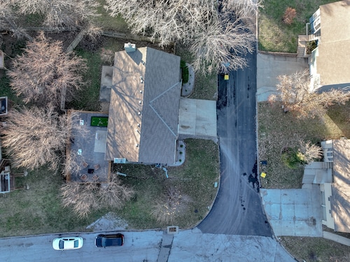 Modern Luxury Escape with Mini Golf + Game Room