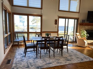 Dining - Tranquility on the Sound (Perquimans County)