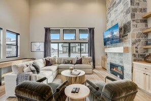 Tv, pejs, bordfodbold