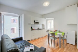 TV - Casa Alpino 6, Riva del Garda, Italy (Riva del Garda)