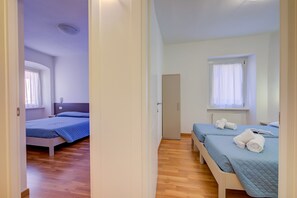 2 bedrooms, free WiFi, bed sheets