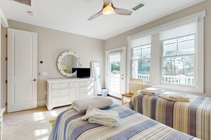 3 Schlafzimmer, Bügeleisen/Bügelbrett, WLAN, Bettwäsche