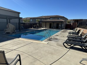 Pool - Desert Oasis W/pool, private hottub and gas fire pit (Washington)