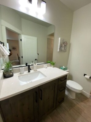 Hårtørrer, håndklæder, Sæbe, Shampoo