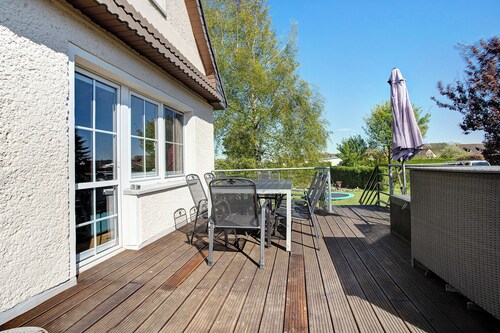 Maison de vacances 'Rügenferienhaus Komplett' avec terrasse partagée, jardin partagé et Wi-Fi