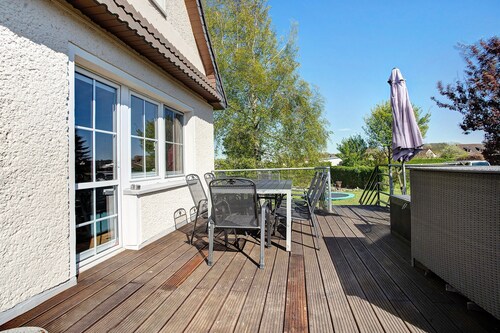 Maison de vacances 'Rügenferienhaus Komplett' avec terrasse partagée, jardin partagé et Wi-Fi