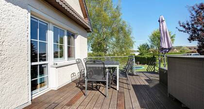 Maison de vacances 'RĂŒgenferienhaus Komplett' avec terrasse partagĂ©e, jardin partagĂ© et Wi-Fi