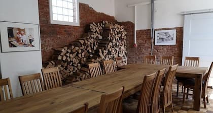Apartment 'Historischer Marktplatz' with Wi-Fi