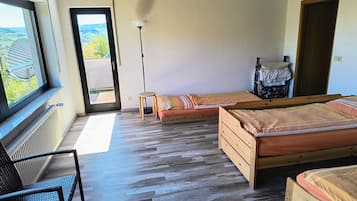 4 Schlafzimmer, kostenloses WLAN, Bettwäsche