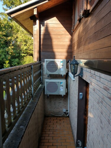 Ferienhaus 'Landhaus Mit Saunakeller' mit privater Terrasse, WLAN und Klimaanlage