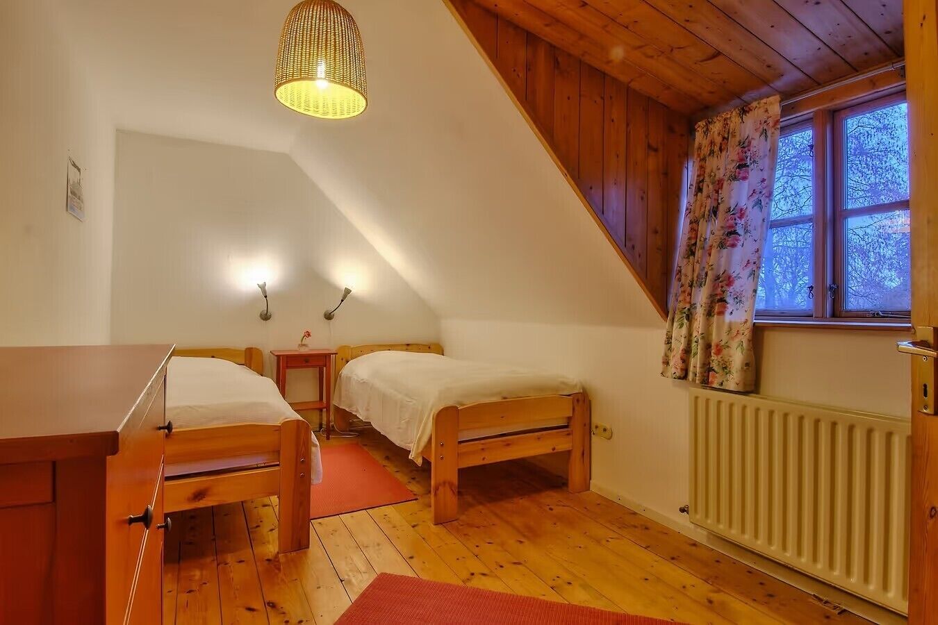 3 habitaciones, wifi gratis y ropa de cama 