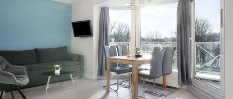 Televisio, pöytätennispöytä