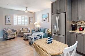 Interior - Island retreat with a pool, grill, & beach access - W/D, central AC, & balcony (Marathon)