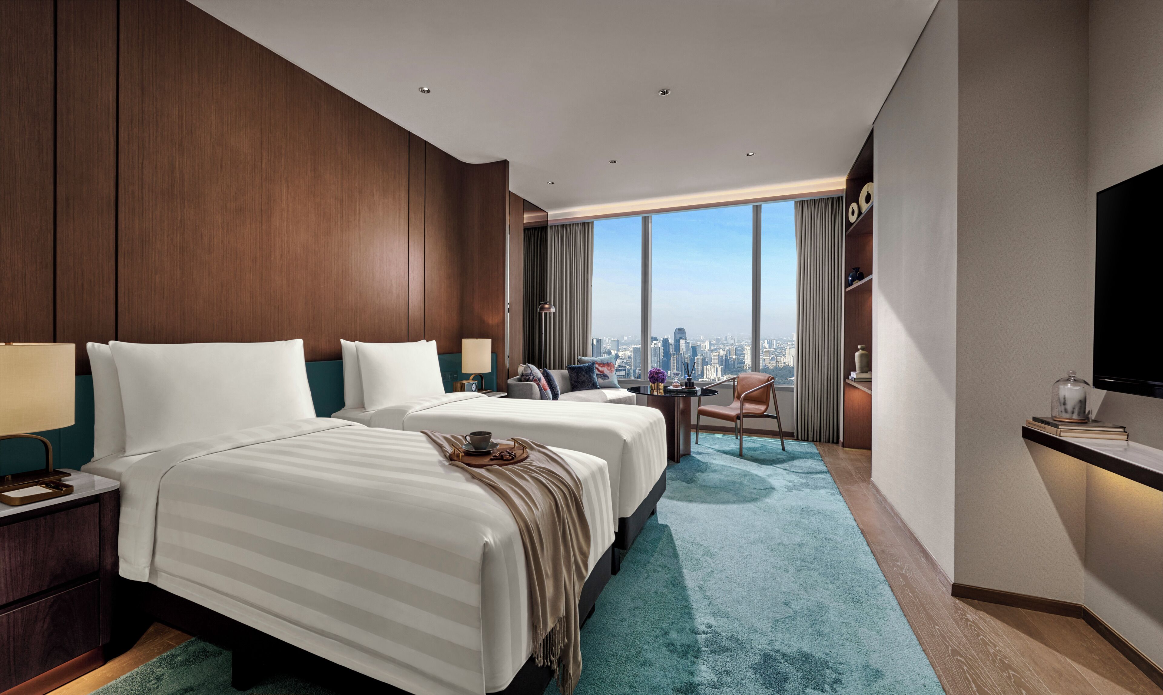 Pacific Club Room Twin | Hypo-allergenic bedding, down duvets, pillow-top beds, minibar