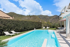 Pool - Villa Giutitta - Castelmola ,Sicily (Taormina)