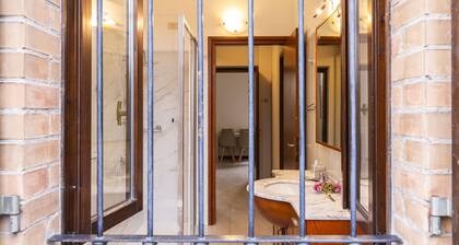 Erba 6 in Baranzate With 1 Bedrooms and 1 Bathrooms