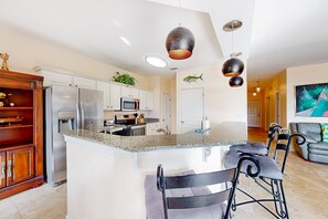 Fridge, microwave, oven, stovetop - Dog-friendly waterfront & gated condo with pool access, balcony, AC, & W/D (Destin)