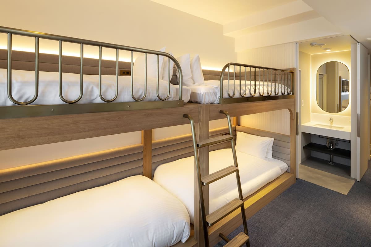 1 bedroom, in-room safe, blackout curtains, free WiFi
