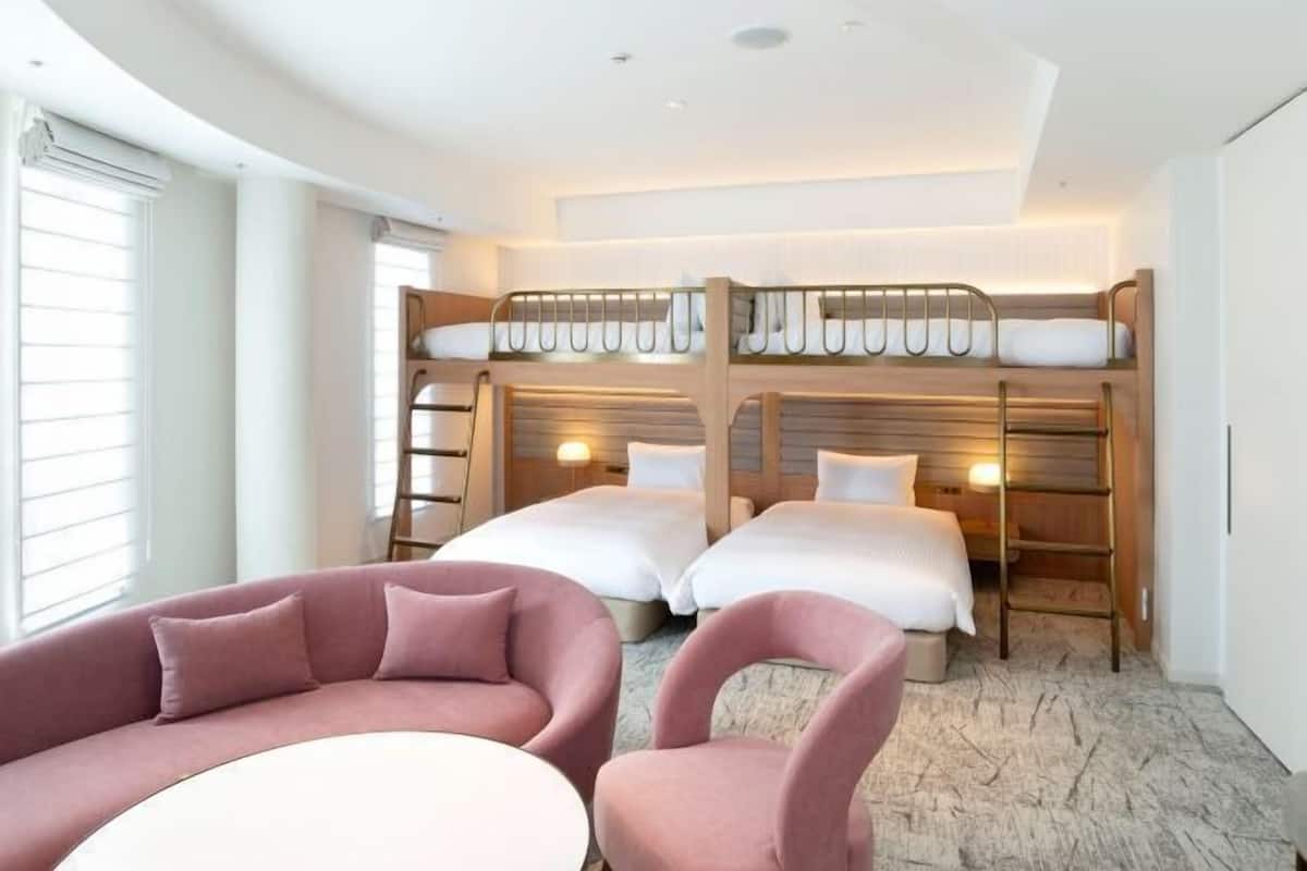 1 bedroom, in-room safe, blackout curtains, free WiFi