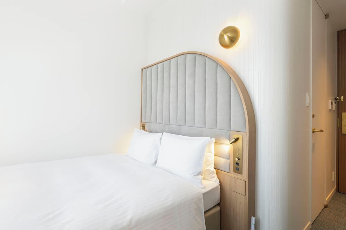 1 bedroom, in-room safe, blackout curtains, free WiFi