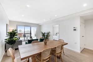 Interior - Pristine 3-Bed Kiama Unit with Courtyard (Kiama)