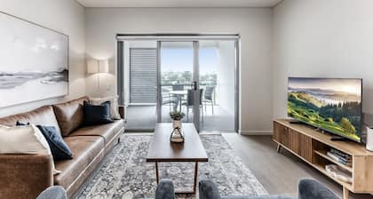 3-Bed Apartment in Beautiful Kiama with Study Nook