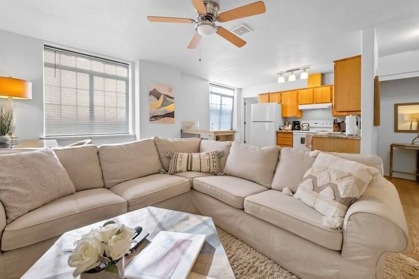 #StayInMyDistrict #EntireHome #BookDirect