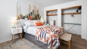Iron/ironing board, travel cot, WiFi, bed sheets