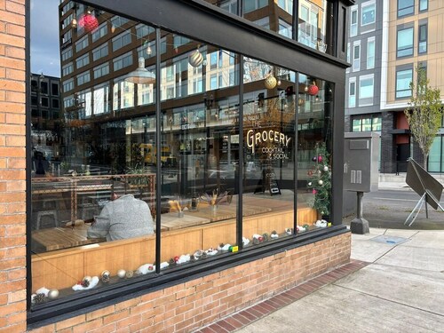 #StayInMyDistrict Downtown Loft2