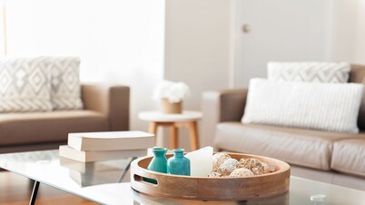 Aloha Beach House – downstairs suite, close to beach