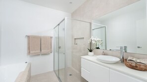 Shower, towels - CALM at Shoal Bay - Gorgeous brand new, modern home (Shoal Bay)