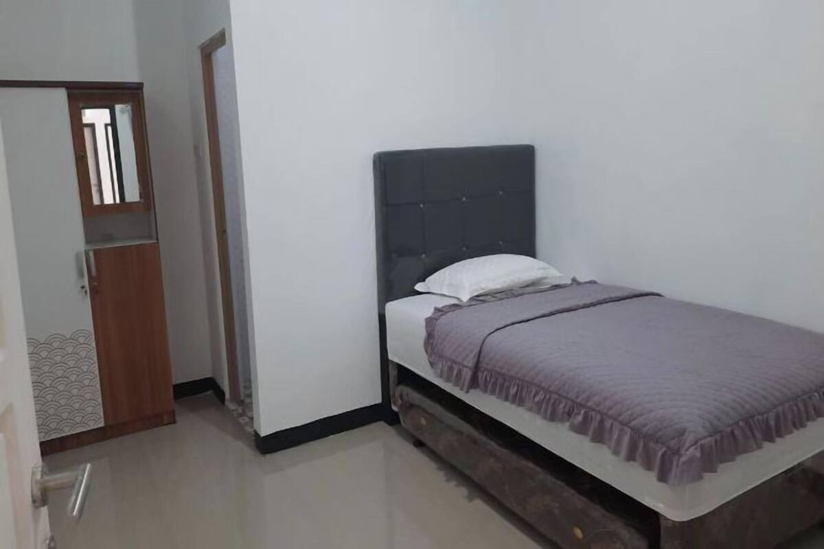 1 bedroom, desk, free WiFi