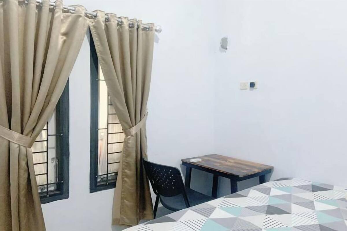 1 bedroom, desk, free WiFi