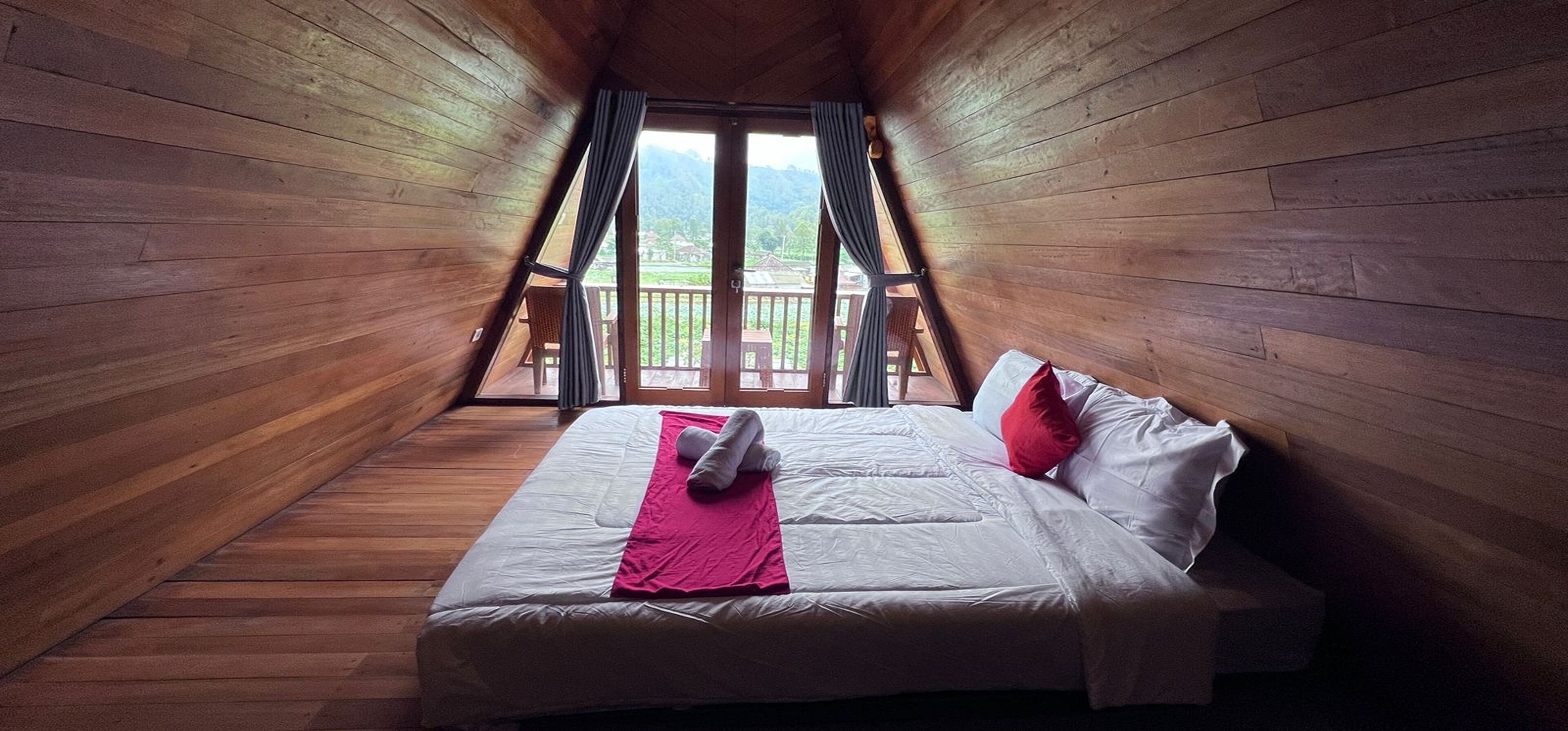 Chambre Familiale | Bureau, Wi-Fi gratuit, draps fournis