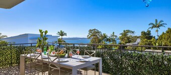 Wollomi Vues - waterfront views, beach access, boat-friendly block, firepit, family stay coastal
