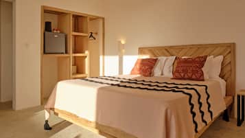 1 bedroom, in-room safe, free WiFi, bed sheets