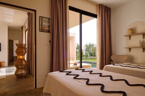 Familiesuite | Safe på rommet, wi-fi (inkludert) og sengetøy