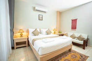 Comfort-Doppelzimmer | Hochwertige Bettwaren, Minibar, Zimmersafe, Schreibtisch