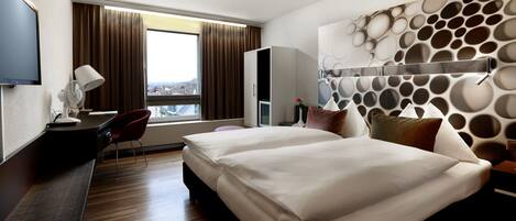 Superior Double or Twin Room | Down comforters, desk, free WiFi