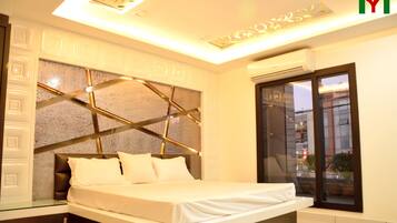 Premium Antique Copper | Living room | 40-inch LED TV with cable channels