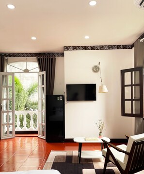 Luksus-dobbeltrom | Strykejern/-brett, wi-fi (inkludert) og sengetøy