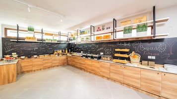 Petit déjeuner buffet