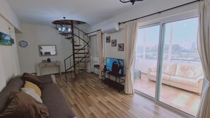 TV - STAY Sea and Salt Lake Panoramic View Apt (Larnaca)