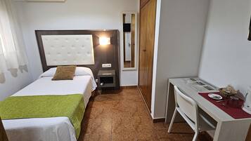 Habitació individual bàsica | Bany