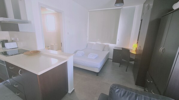 Soundproofing, iron/ironing board, free WiFi, bed sheets