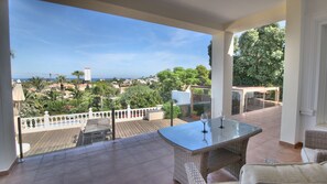 Outdoor dining - Luxury Villa in Denia with views and pool all inclusive 6P (Denia)