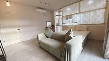 Comfort Tek Büyük Yataklı Oda | Ayrı ayrı döşenmiş, ücretsiz kablosuz İnternet