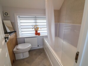 Shower - Spring Rose (Bedale)