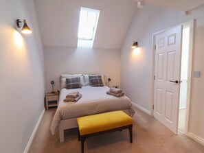 2 عدّة غرف نوم وبديكورات فريدة لكل غرفة وطراز فريد لكل وحدة