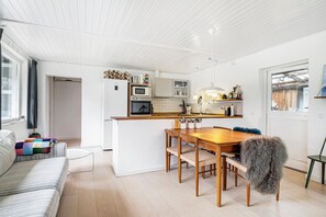 Interior - Holiday home near water forest and Møns Cliffs (Stege)